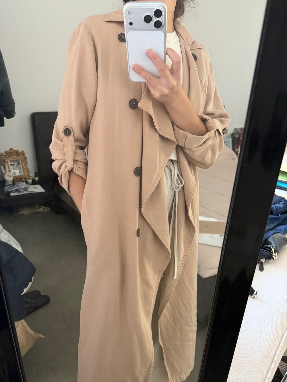 Forever 21 Classic Women's Long Trench Coat in Beige - Picture 2 of 5